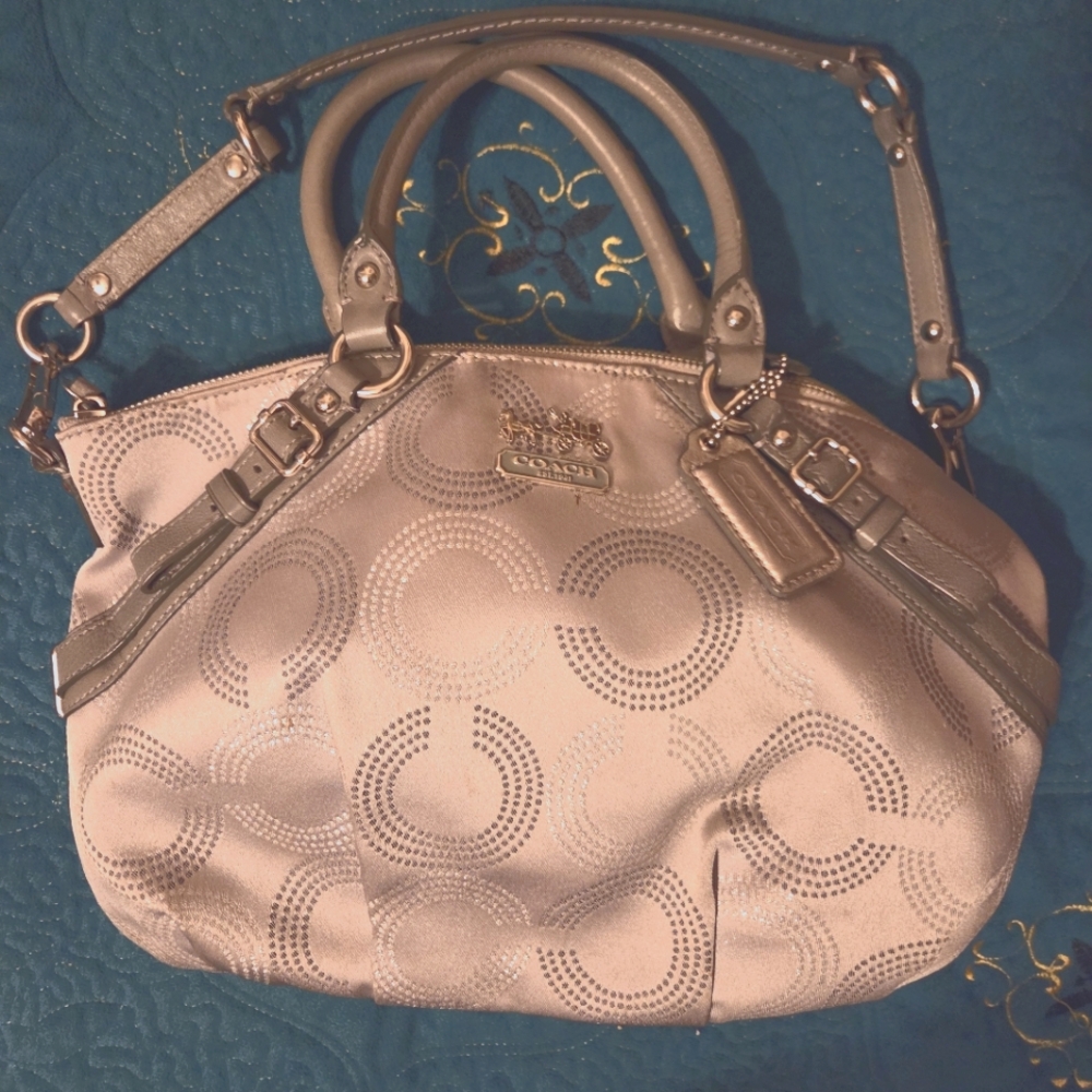 Coach Silver Shoulder Bag with Metallic Hardware
